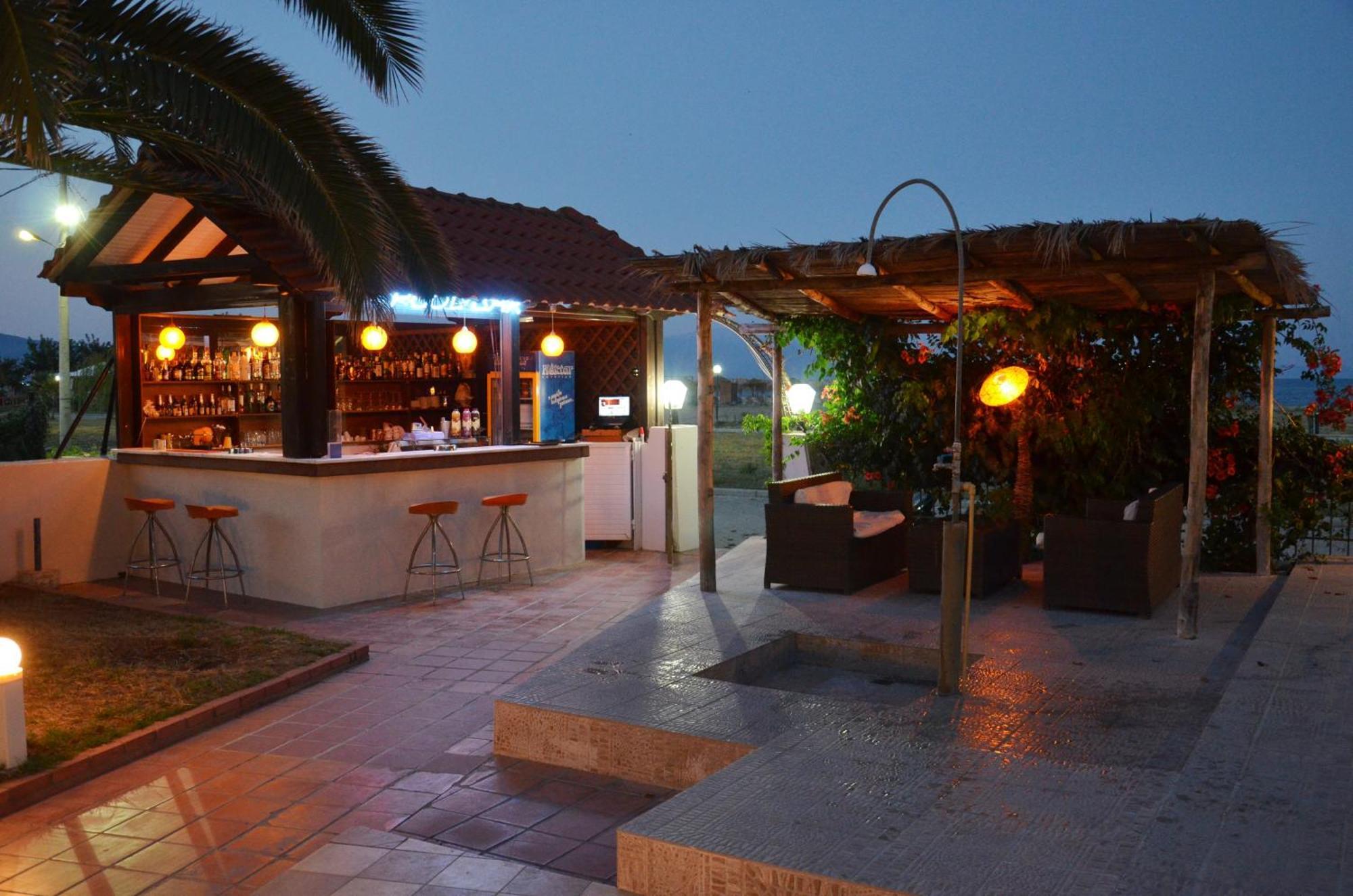 Rihios Hotel Stavros  Zewnętrze zdjęcie