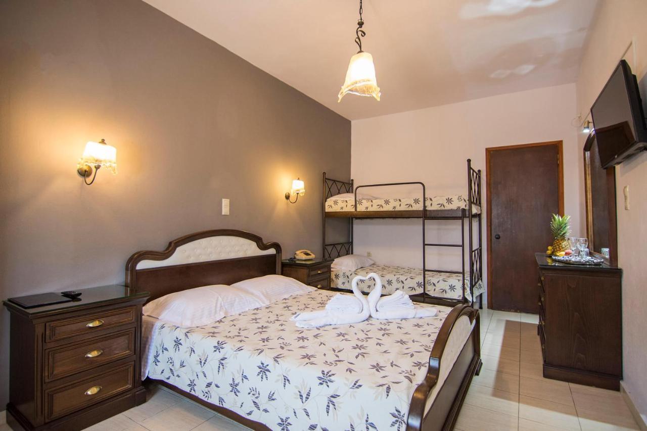 Rihios Hotel Stavros  Zewnętrze zdjęcie